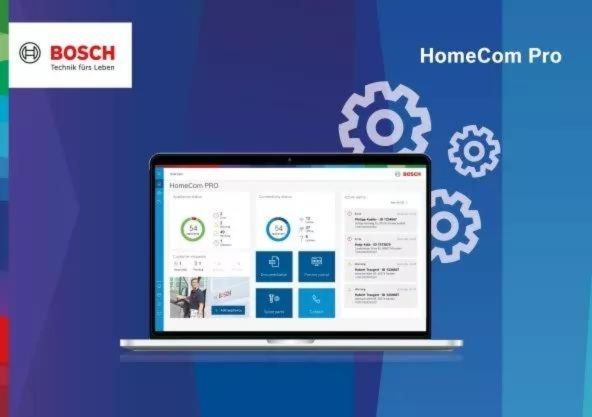 Laptop mit geöffnetem HomeCom-Pro-Dashboard, daneben das Bosch-Logo